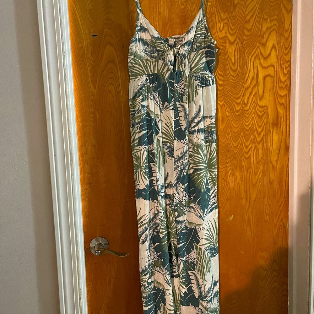Women’s jumpsuit/romper size Small by American Eagle